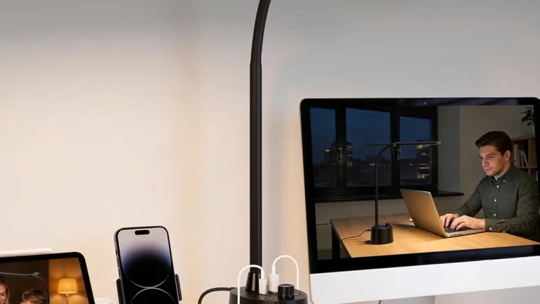 Desk Lamp with USB Review: Adjustable, Dimmable, Handy