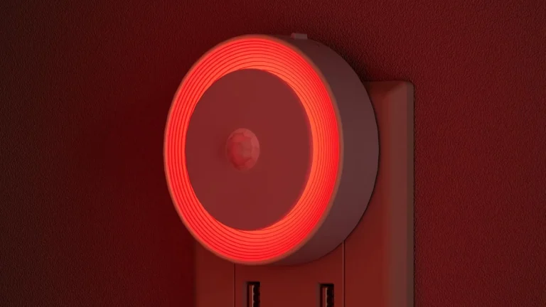 YUNLEX 2 Pack Plug Review: Smart Red Night Light