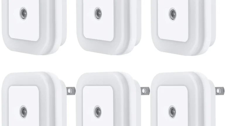 Uigos LED Night Light Review: Simple Sensor Lighting